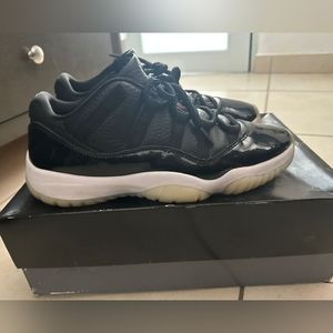 Air Jordan 11 Retro Low "72-10" Men's Sneakers